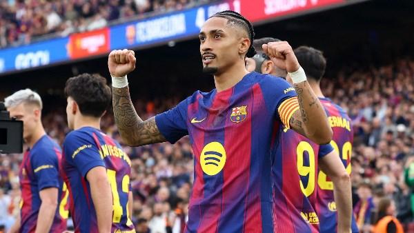 برشلونةيكتسح إشبيلية 52 ويعزز صدراته في الدوري الإسباني