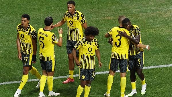 رحيل المدير الرياضي لبوروسيا دورتموند رسميا