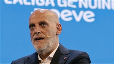 رئيس الليجا ينتقد البريميرليج ويؤكد: المنافسة مع ريال مدريد وبرشلونة صعبة