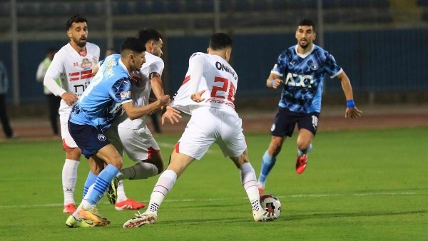واحتكم الأمر.. الحكام تحسم الجدل حول ركلة جزاء الزمالك وبيراميدز