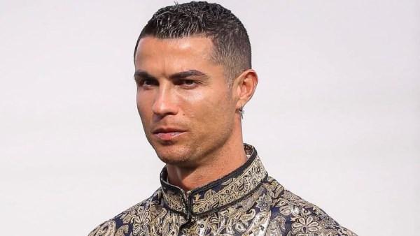 كريستيانو رونالدو: عيد مبارك للجميع
