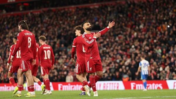 موقف صلاح.. تشكيل ليفربول أمام توتنهام في الدوري الإنجليزي