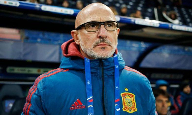 مدرب إسبانيا يشيد بالمغرب قبل المونديال: منتخب استثنائي قادر على ترك بصمة