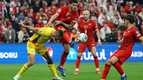 تركيا تتفوق على رومانيا وتقترب من التأهل لمونديال 2026