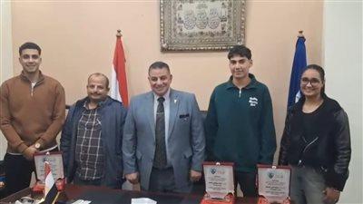 رئيس نادي القناة يكرم أبطال العالم في الكاراتيه 2026