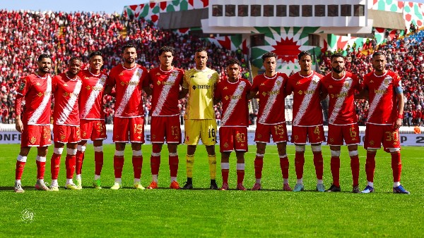 طاقم تحكيم مصري لإدارة مباراة أولمبيك آسفي والوداد في الكونفدرالية
