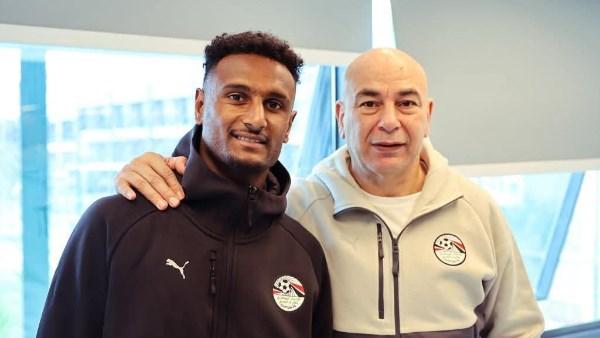حسام وإبراهيم يرحبان بهيثم حسن في معسكر المنتخب