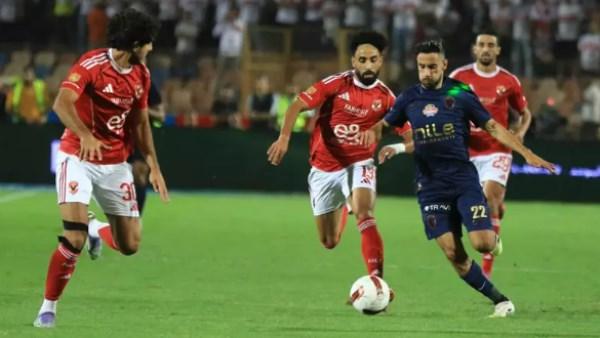 طاقم تحكيم أوروبي لإدارة القمة 132 بين الأهلي والزمالك في الدوري