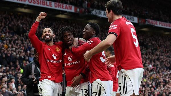 مانشستر يونايتد يفوز على برينتفورد بثنائية في الدوري الإنجليزي