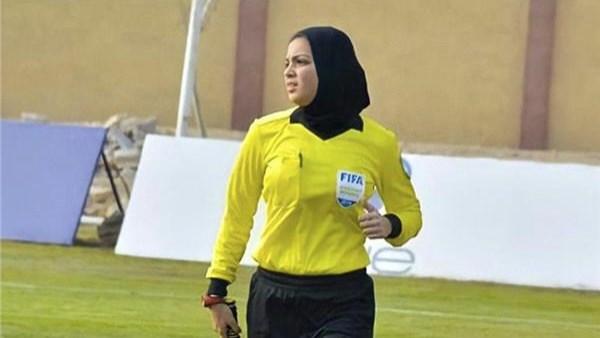 جمال الغندور: استبعاد يارا عاطف من إدارة المباريات لهذا السبب.. وكواليس جديدة في أزمتها مع أوسكار