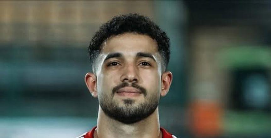 وكيل خالد عوض يكشف حقيقة اتفاق اللاعب مع بيراميدز ومفاوضات الأهلي «خاص»