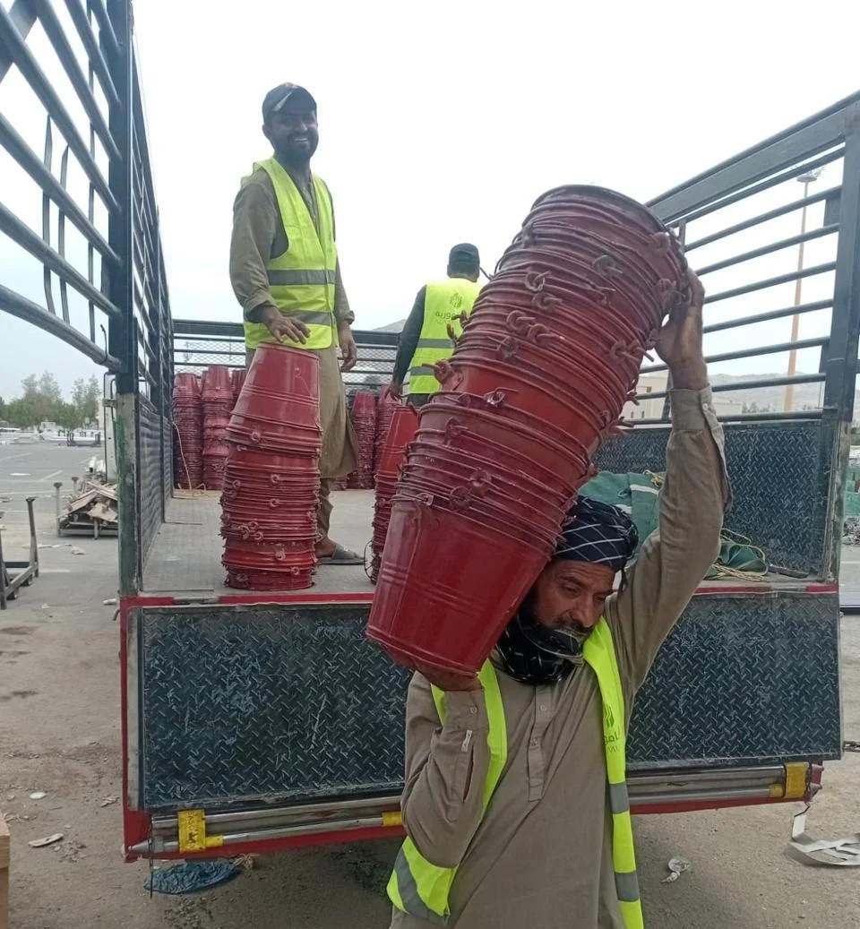 عمليات   تجهيز مخيمات حجاج القرعة المصرية