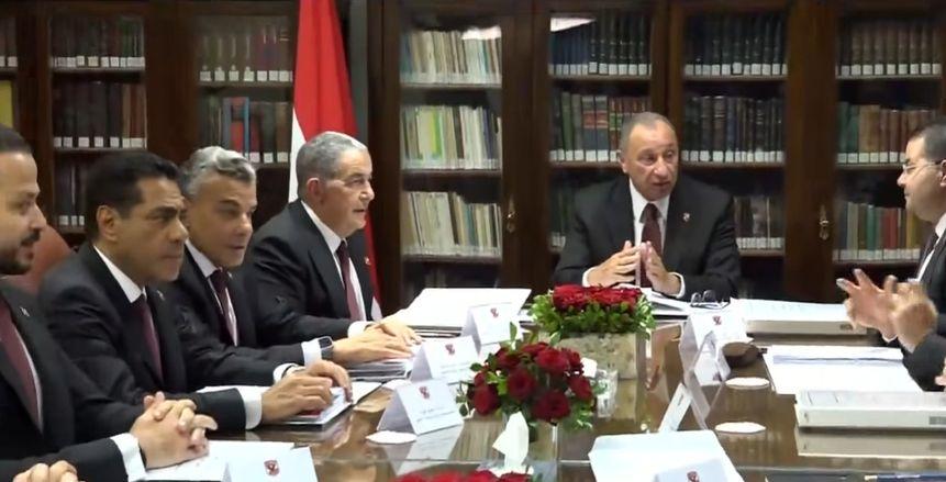 «الأمور انتهت».. شوبير يكشف عن تعيين ثنائي جديد في الأهلي للعودة إلى منصات التتويج