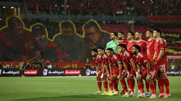 فتح ملف الدفاع مبكرا.. تطورات موقف الأهلي من التعاقد مع نجم الفريق السابق.. اعرف القصة كلها