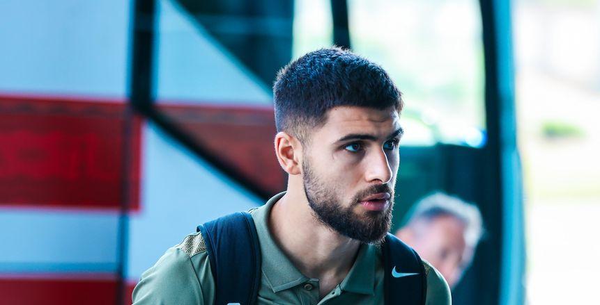 فيفا يصدم الزمالك بقرار جديد..غرامة 1.8 مليون دولار لصالح عمر فرج وتهديد بعقوبة إضافية