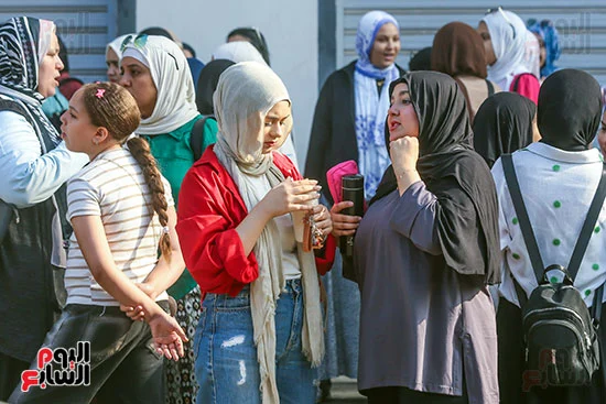 تركيز تام قبل بدء الامتحان